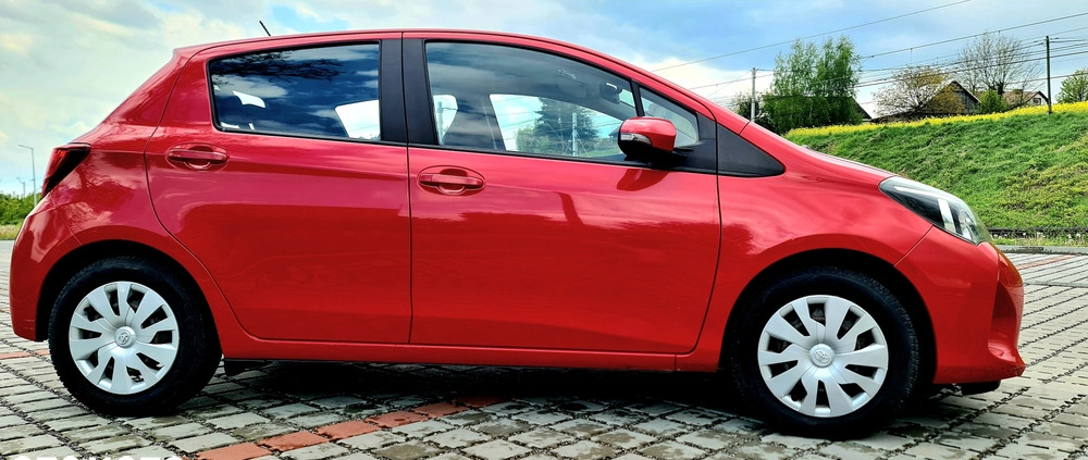 Toyota Yaris cena 27900 przebieg: 212000, rok produkcji 2015 z Torzym małe 596